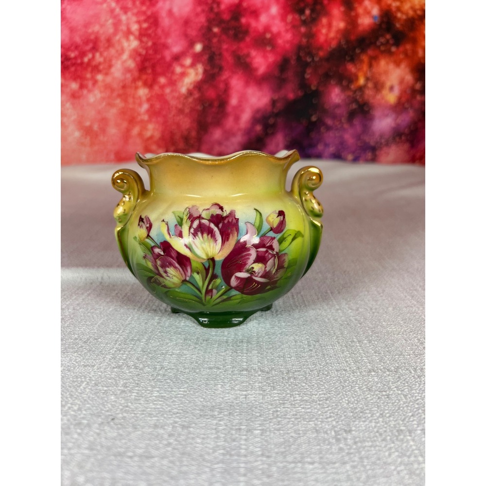 Beautiful Antique  1890s Austrian Porcelain Hand-Painted Tulip Small Jardinière